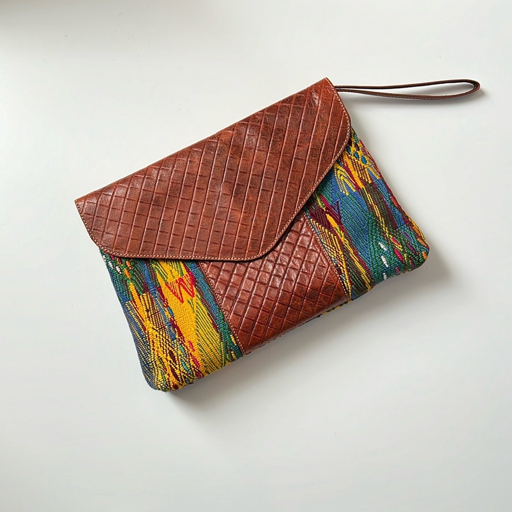 SeFeLi Handmade Guatemalan Clutch Leather and Natural Fibers